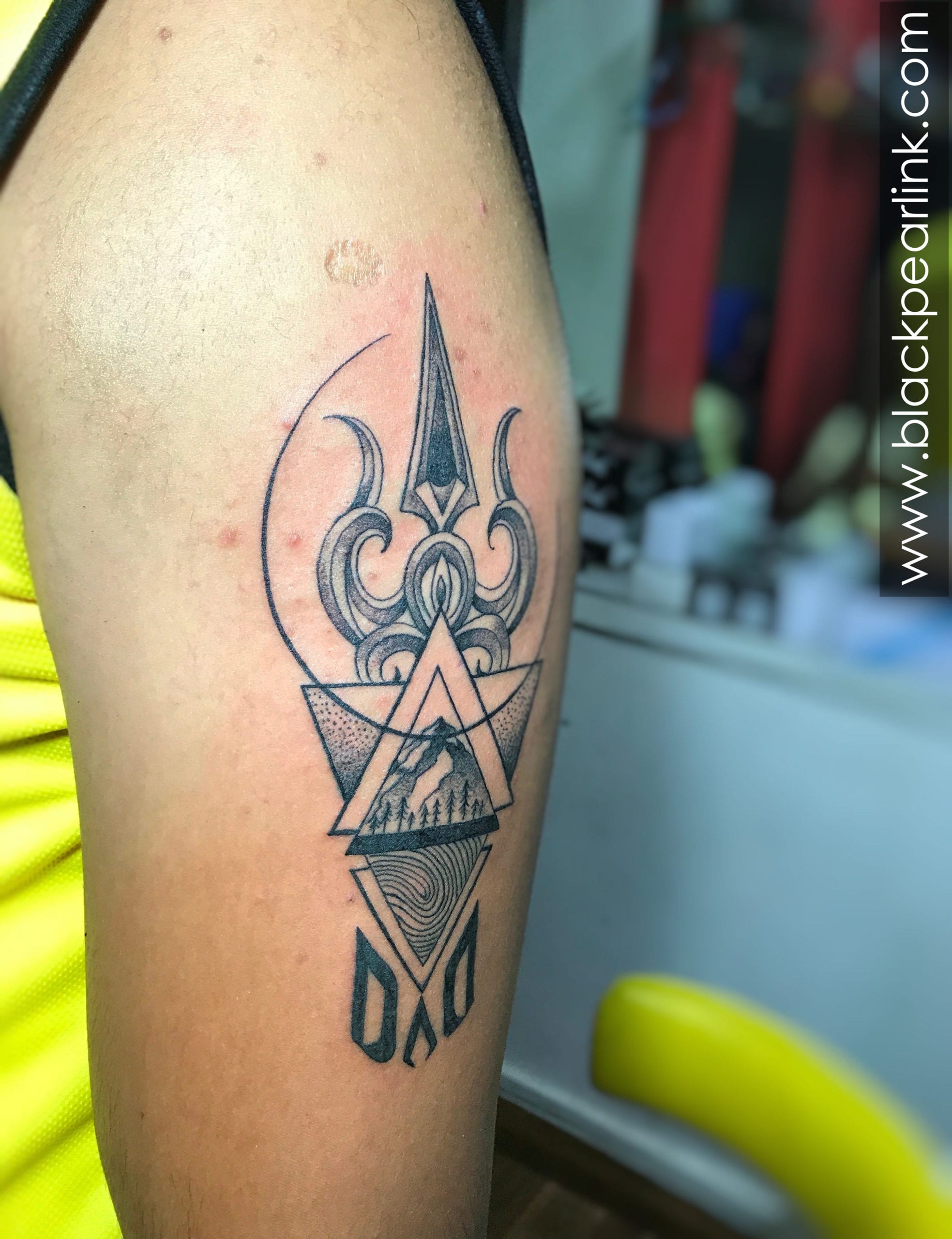 Lord Shiva with Trishul Tattoo at best price in Mumbai by Aliens Art  Private Limited | ID: 4903915930