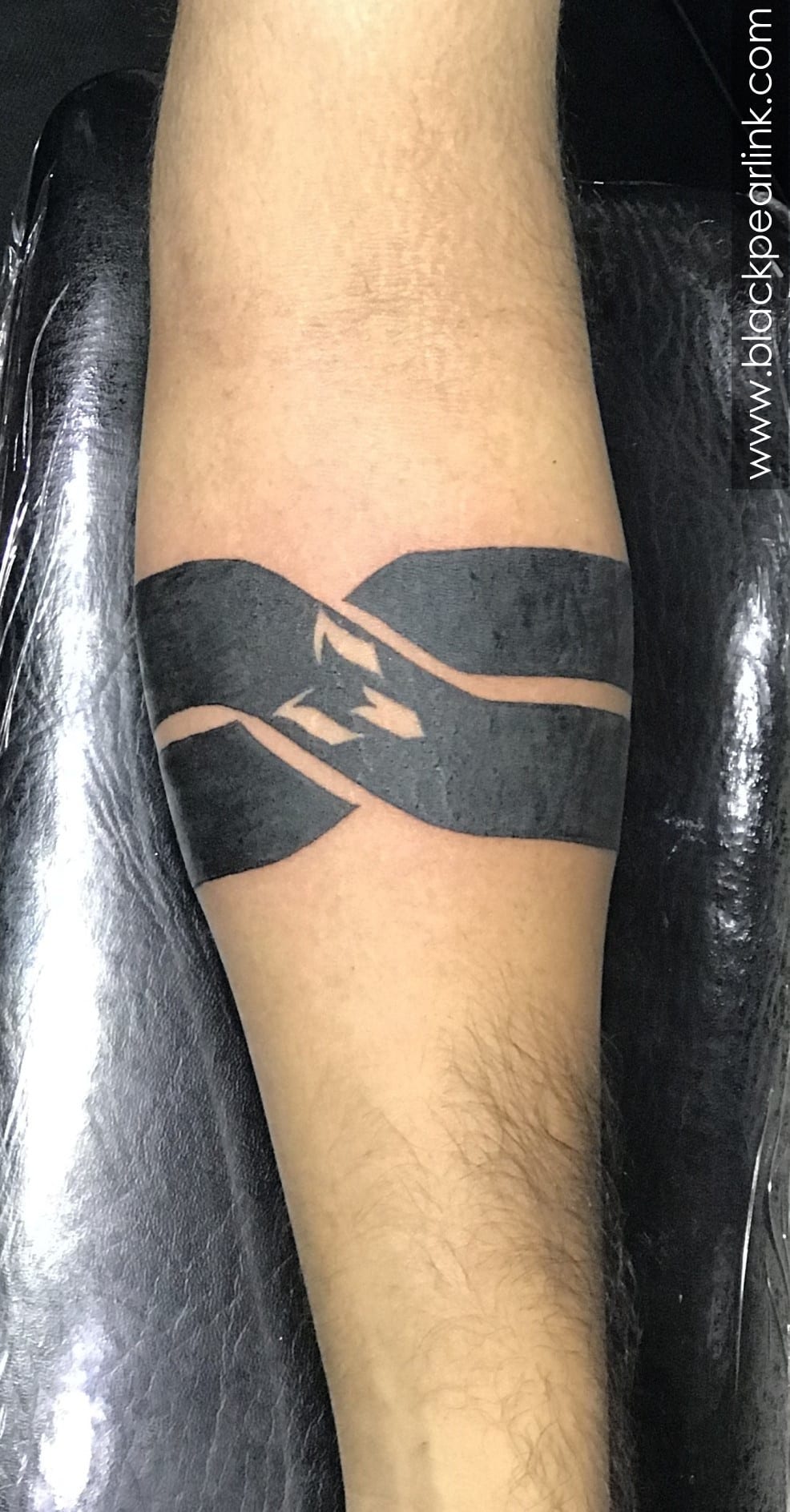 Cool Armband Tattoo Ideas For Your Next Tattoo